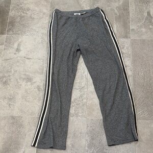 Neiman Marcus Gray Straight Leg cashmere Pants with Stripes